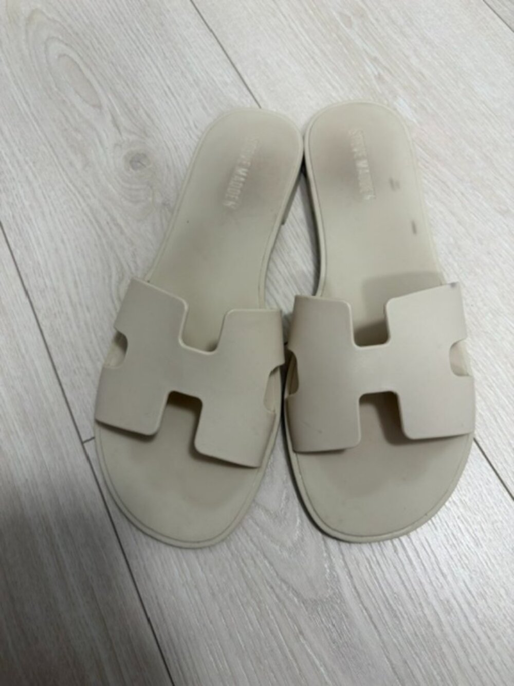 Steve Madden Sandals